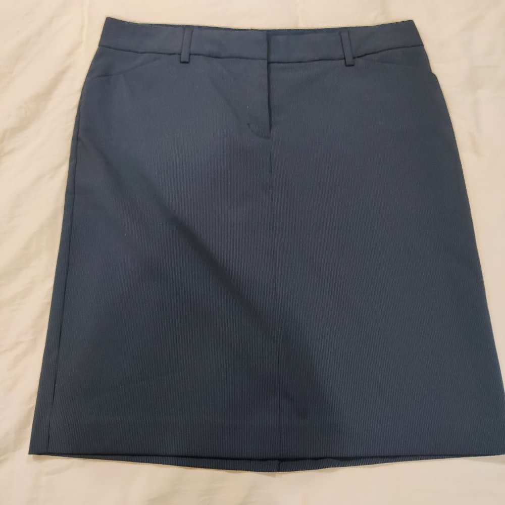 Express Editor Black Pinstripe Pencil Skirt Size 10